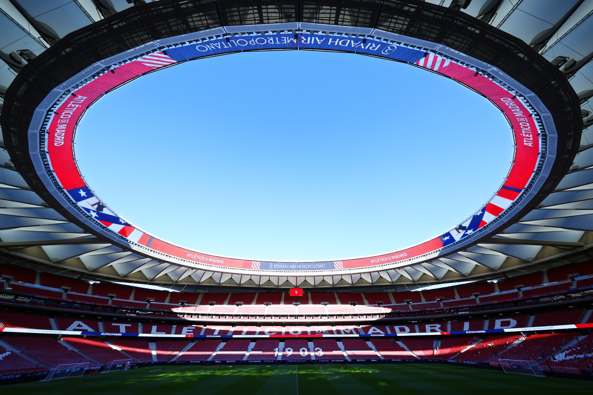 The roof and seating bowl of Riyadh Air Metropolitano stadium